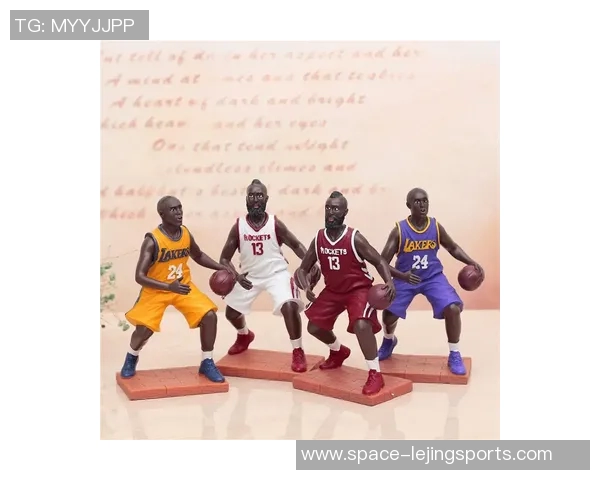 篮球明星公仔刻字图展示个性化定制的魅力与创意设计的完美结合